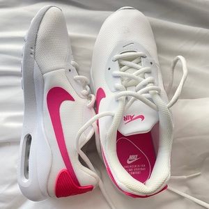 Nike air max hot pink + white